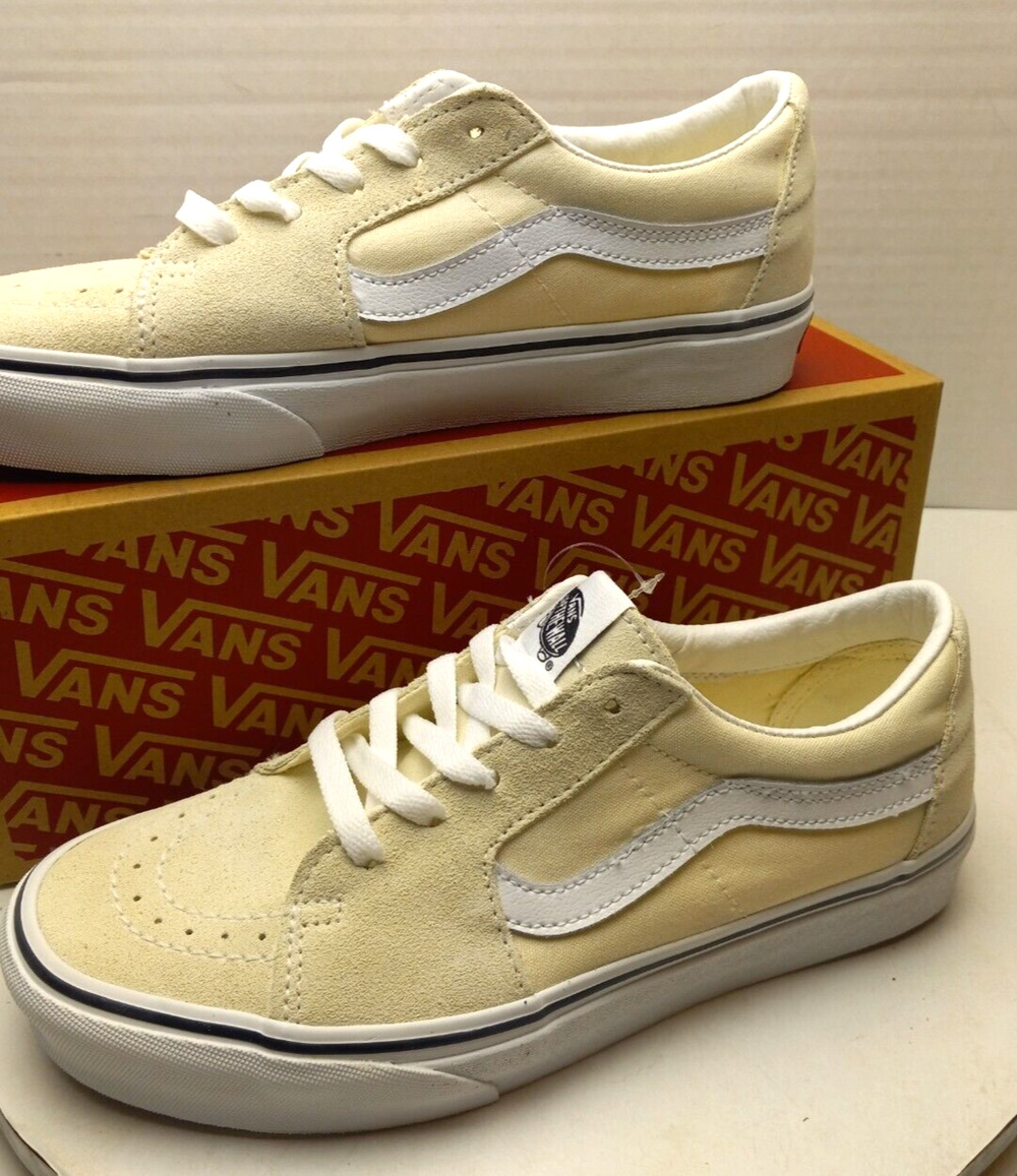 Vans Sk8 Low Classic White True White (Beige/Cream) Suede Canvas Womens Sz 8.5